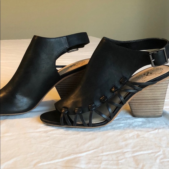 Vince Camuto Shoes - Vince Camuto women’s Ankara Heeled Sandal